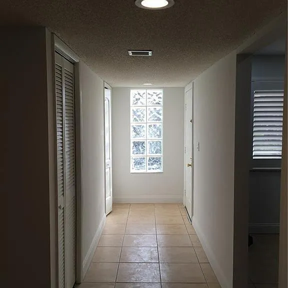 331 Lakeview Dr #201 — Photo 23
