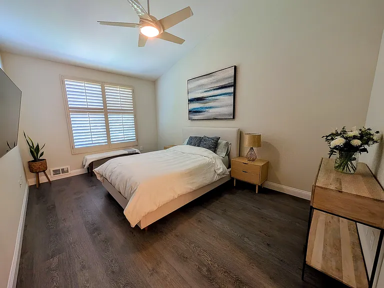 Bedroom #1