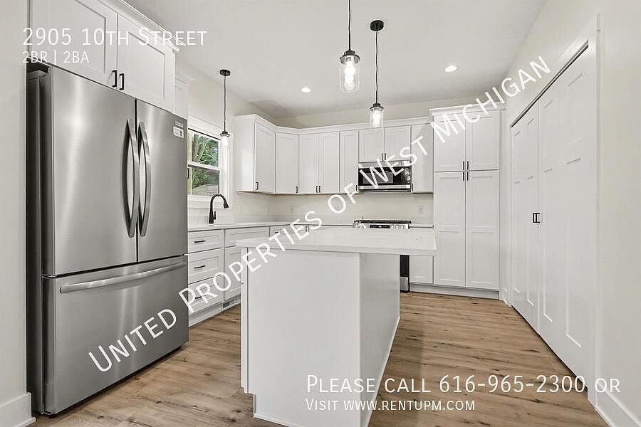 1st image of 2905 10th St