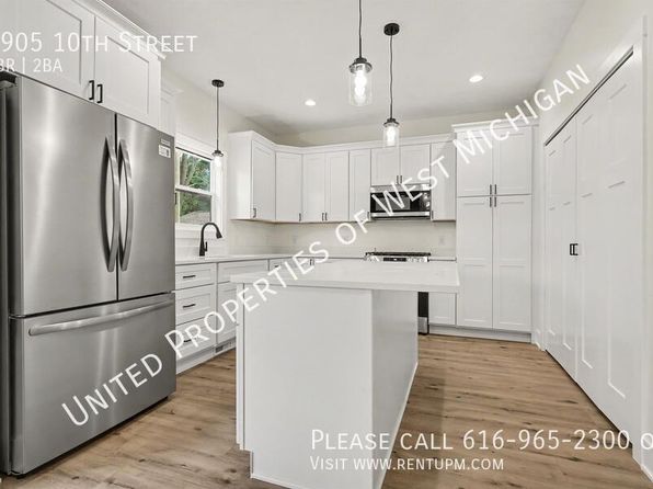 2905 10th St