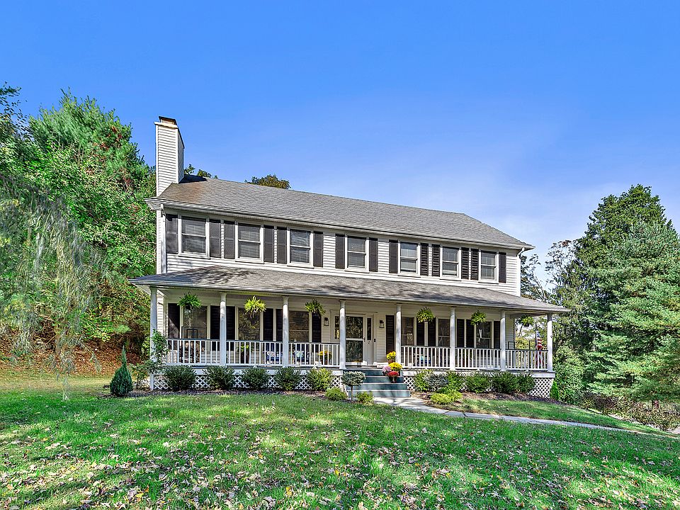 1st image of 2 Giordano Dr