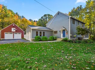 44 Elm St, Chelmsford, MA 01824