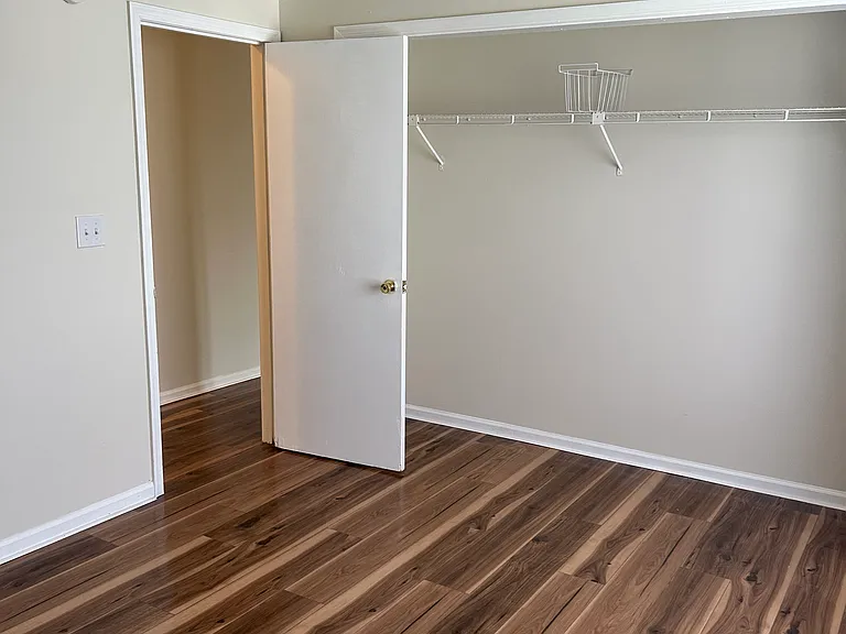 120 Wells Ct — Photo 13