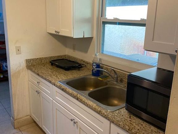 5th image of 4913 SE Grouper Ave #4909