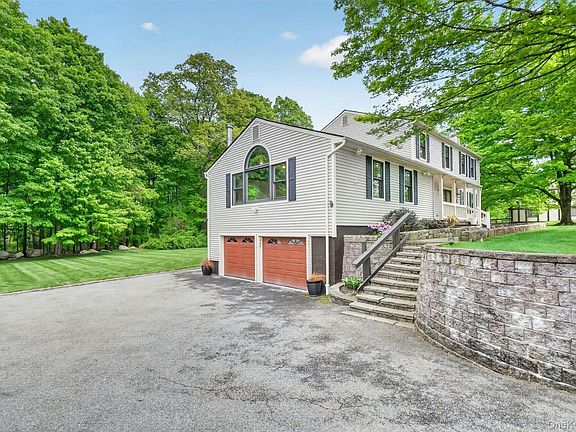 2nd image of 18 Bradley Court