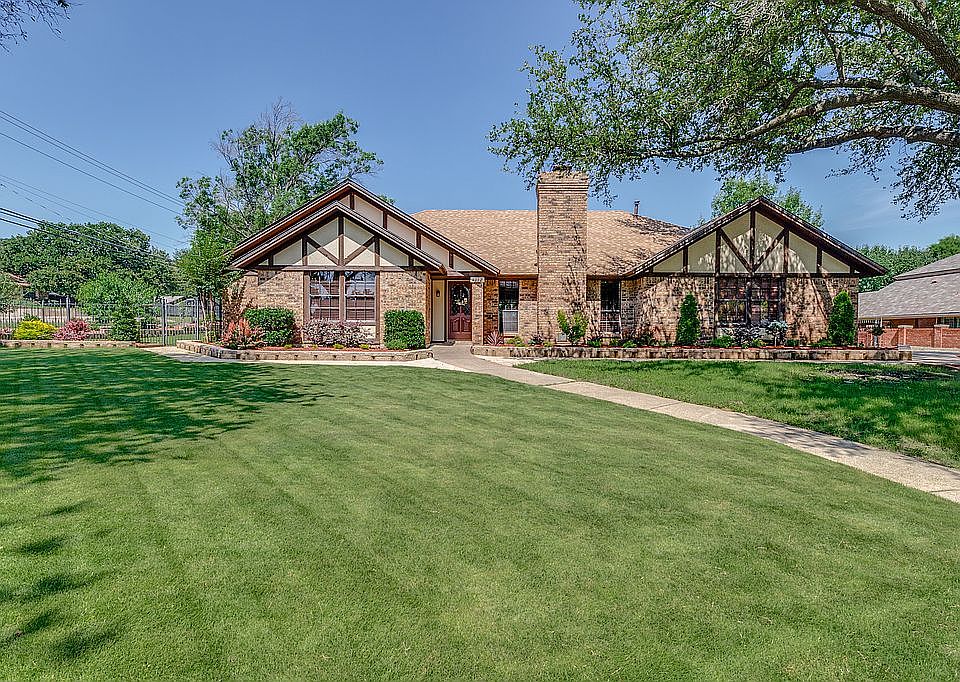1st image of 4112 Brookgate Dr