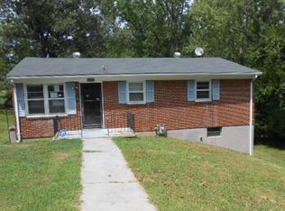 304 W James St, Danville, VA 24540