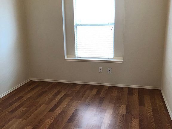 5th image of 6113 Bowin Dr