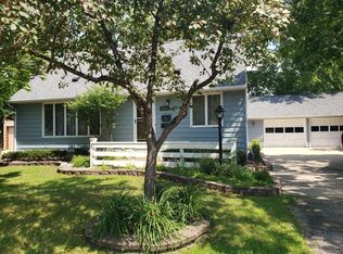 1321 6th St SE, Rochester, MN 55904