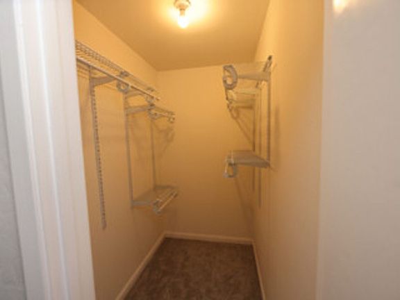 2nd image of 324 32nd Ave #3