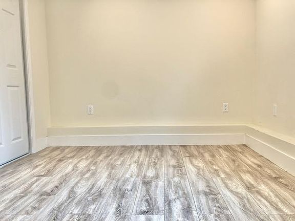 3rd image of 500 19th Ave #A
