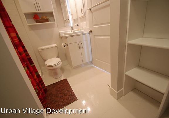5th image of 836 Park Ave #104