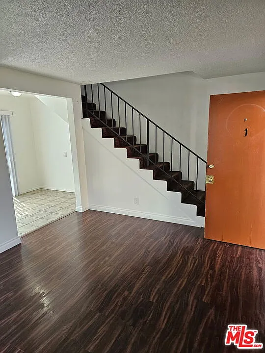 1 bed, 1.0 bath, 776 sqft, $1,895 — Photo 3