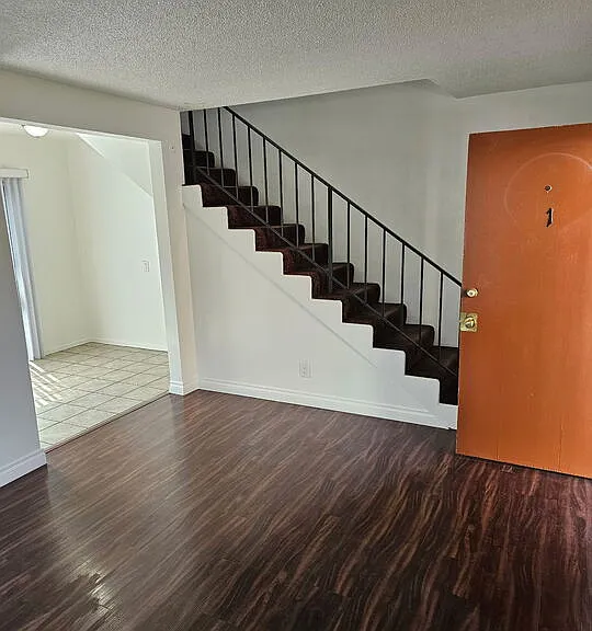 1855 S Victoria Ave #1 & 2 — Photo 3