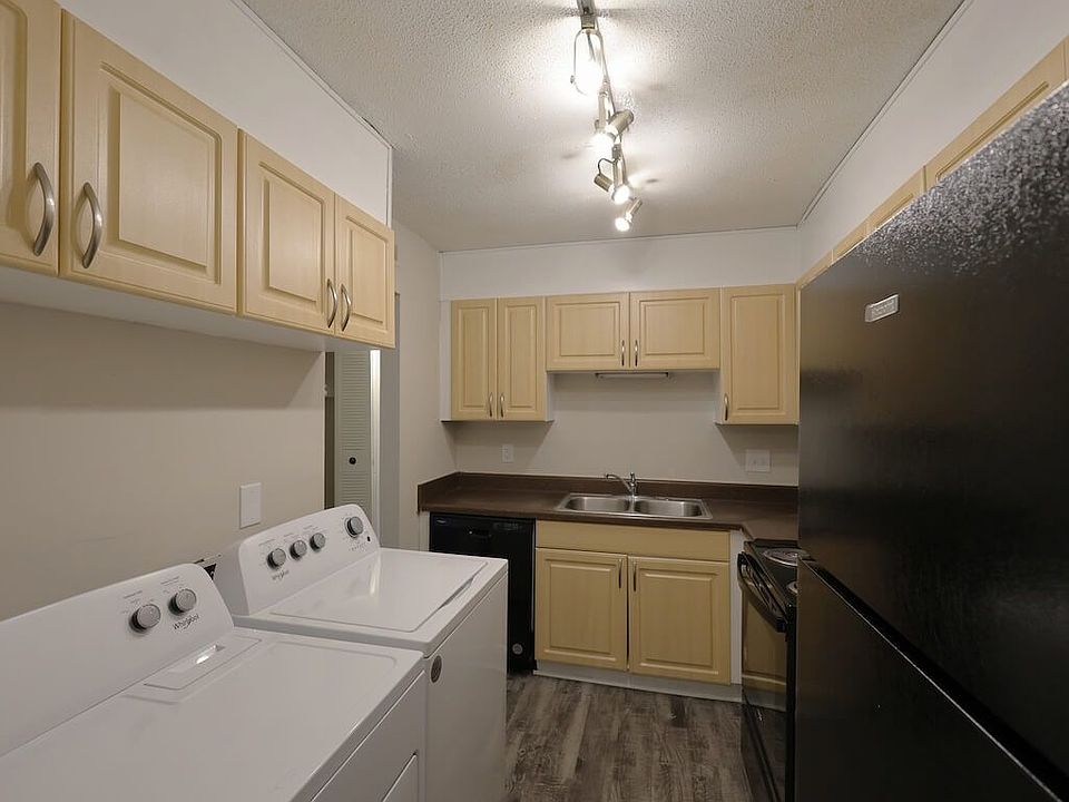 In-Home Washer and Dryer!