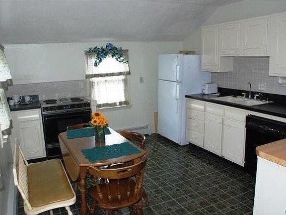 2nd image of 62 E Station Avenue # Fl 2nd