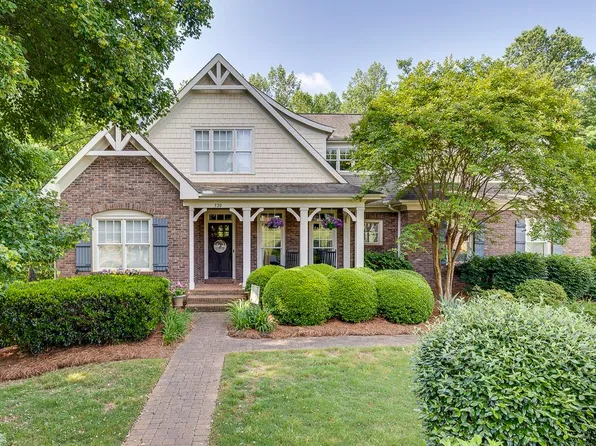 520 Verdae Dr, Spartanburg, SC 29301