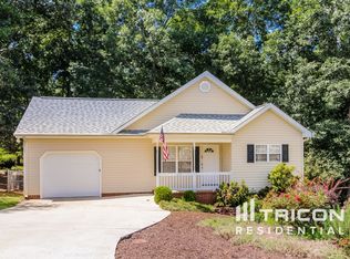 225 Joes Ct, Easley, SC 29642