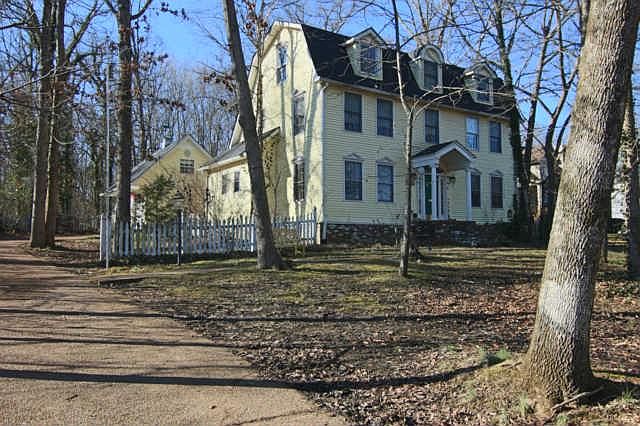 1st image of 409 Cajawa Dr