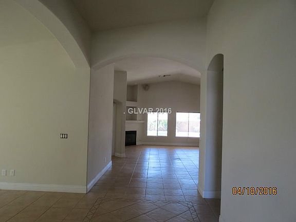 4th image of 4929 Meadows Encore Ave