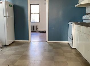 27 1st St FLOOR 2, New Rochelle, NY 10801