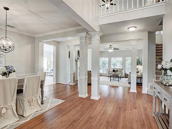 3rd image of 6003 Kelsey Place Ct