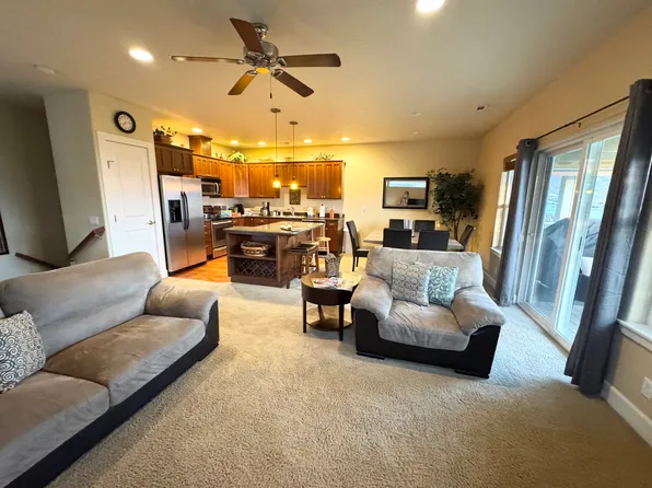 23236 Sunserra Loop NW #B7, Quincy, WA 98848