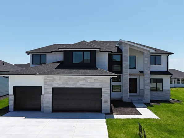 21137 Ellison Ave, Elkhorn, NE 68022