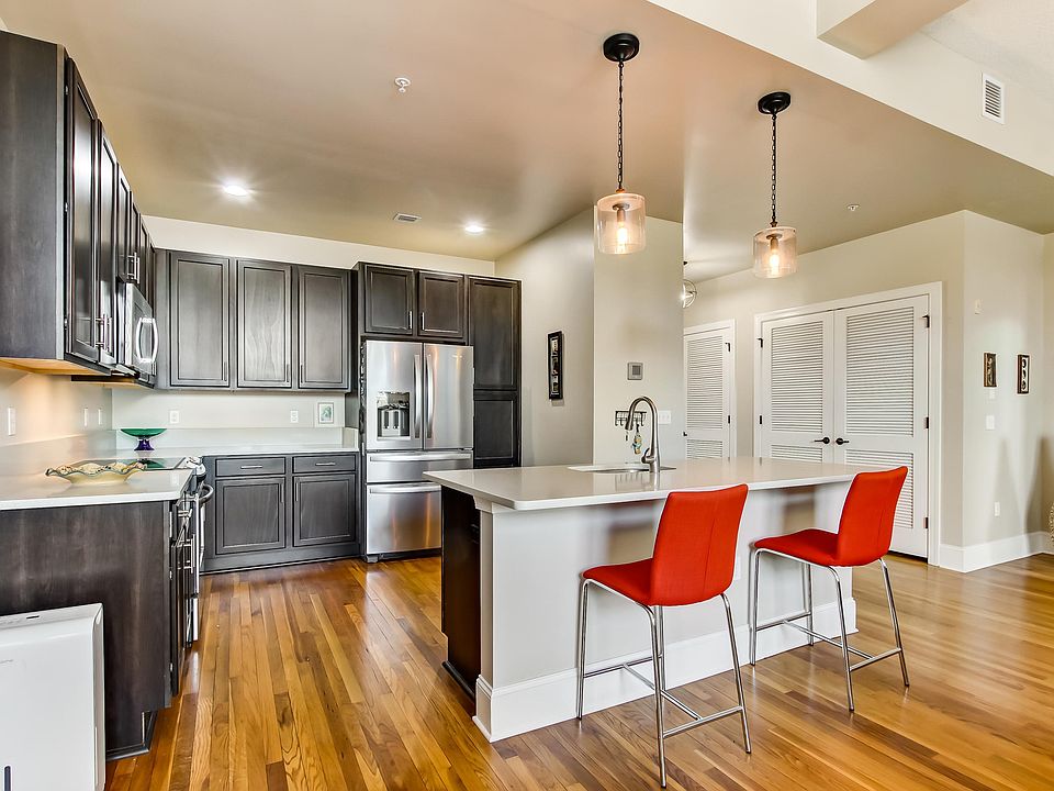 1st image of 2525 College St APT 2203