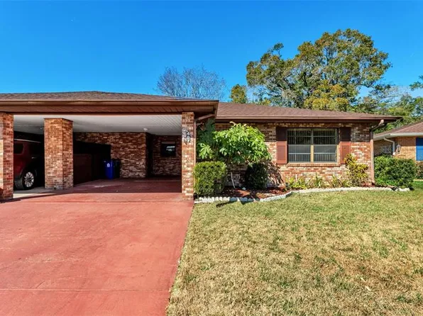 487 Lake Carolyn Cir, Lakeland, FL 33813