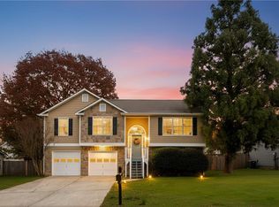 302 Staci Ln, Rockmart, GA 30153