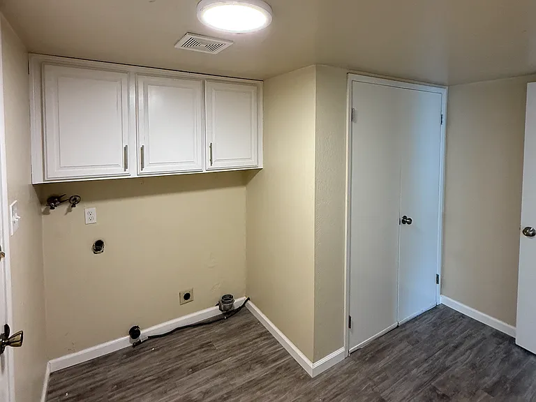 3368 Linda Mesa Way — Photo 10
