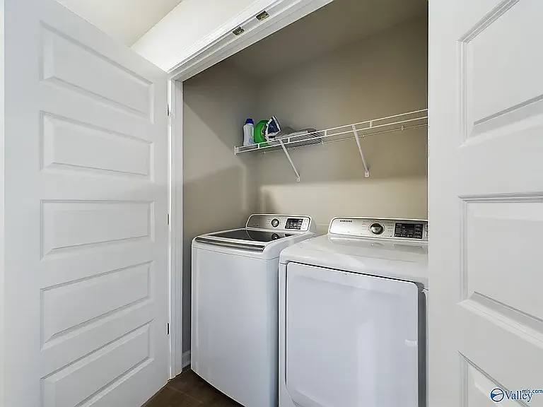 132 Broughton St — Photo 12