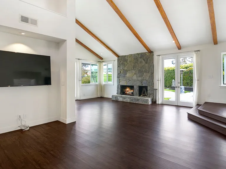 9 Andalucia Dr — Photo 16