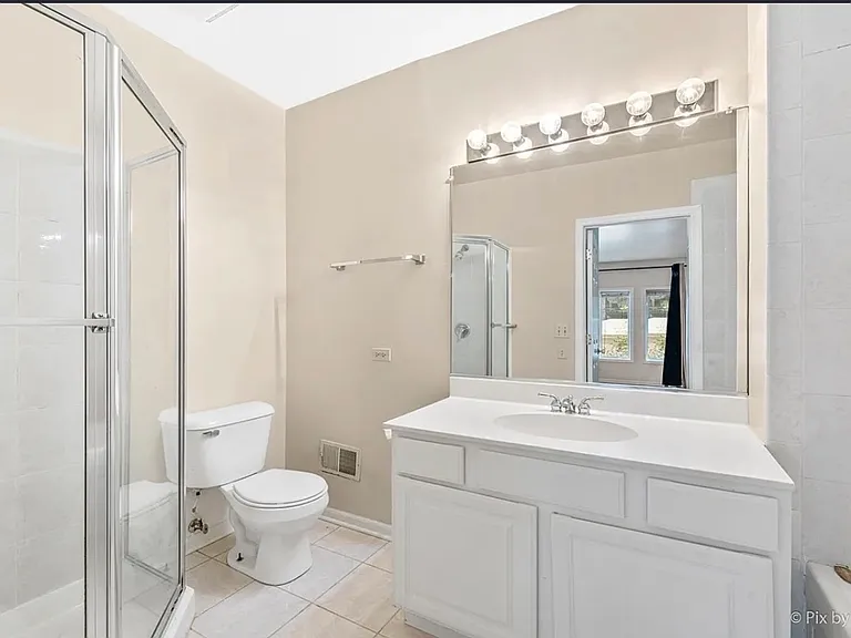 1534 N Hudson Ave #1N — Photo 4