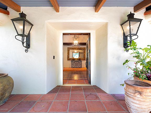 4th image of 902 Flintridge Ave