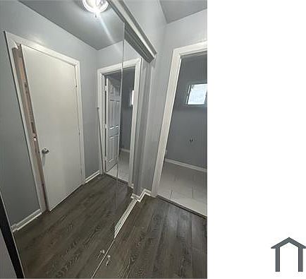 4th image of 1359 E 70th St #3