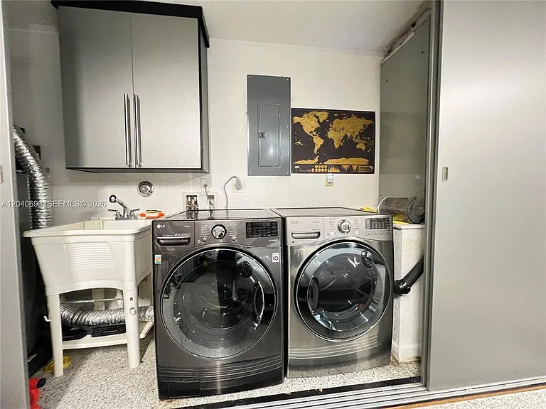 4324 NW 65th Ter #1 — Photo 31