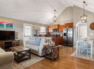 3906 SW Ridgepointe Ave, Bentonville, AR 72712