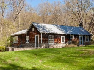 25 Corey Ln, Cold Spring, NY 10516