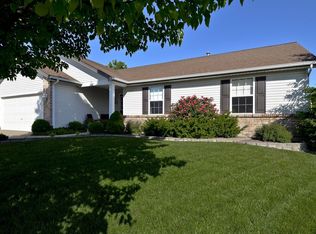 1670 Mount McKinley Dr, Dardenne Prairie, MO 63368