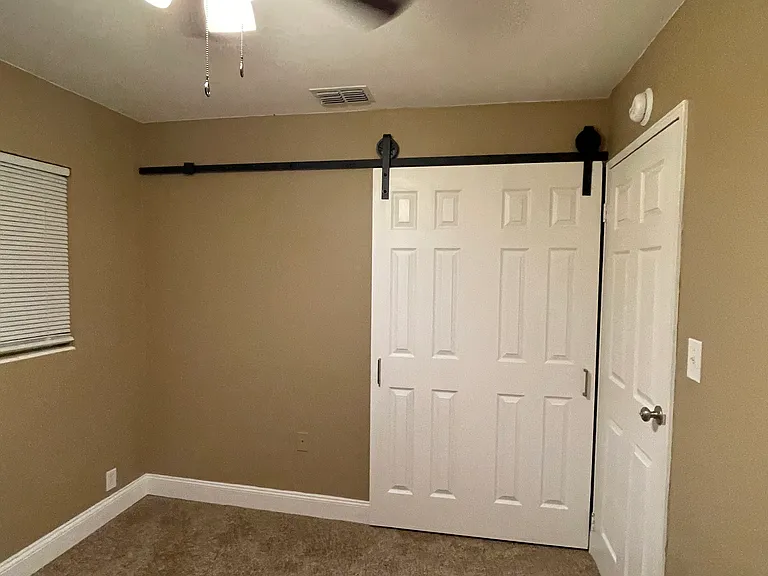 385 W Ethelene St — Photo 13