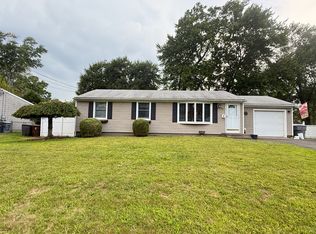 52 Burnham St, Enfield, CT 06082