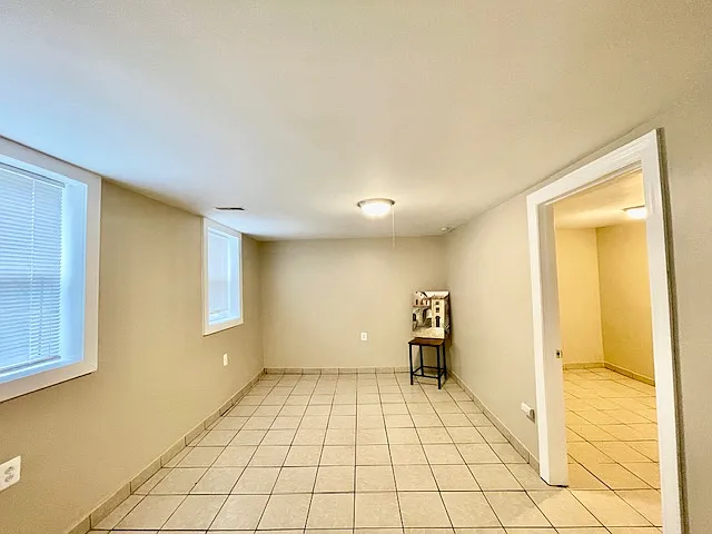 2237 W 19th St #CH1 — Photo 3
