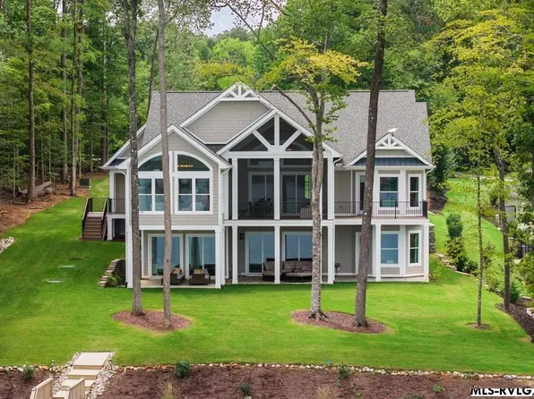 130 Mountain Rock Trl, Boydton, VA 23917