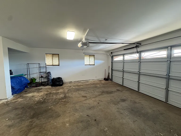 2797 Panepoo St — Photo 16