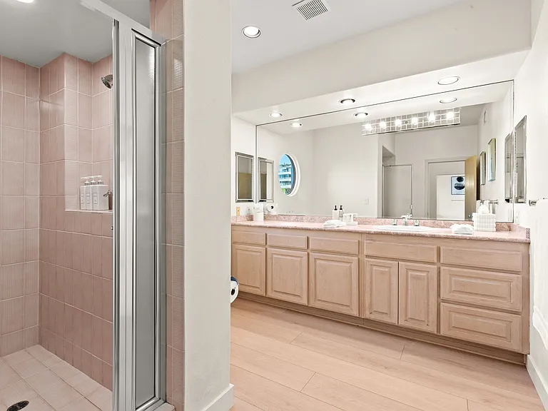6410 Sea Cove Dr — Photo 32