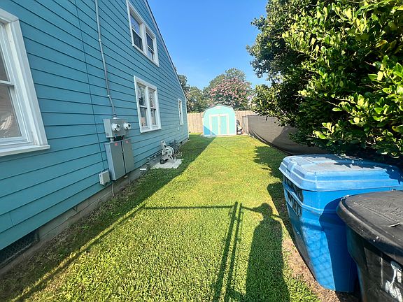 3rd image of 1510 Mediterranean Ave