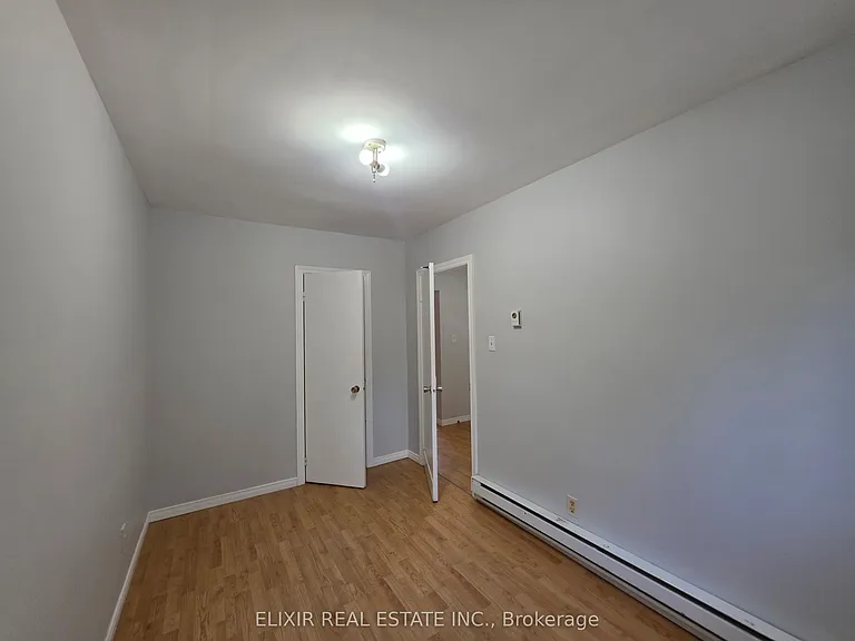 362 Grey St #3 — Photo 14