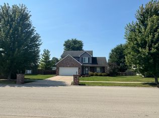 2538 Cambridge Dr, Morris, IL 60450